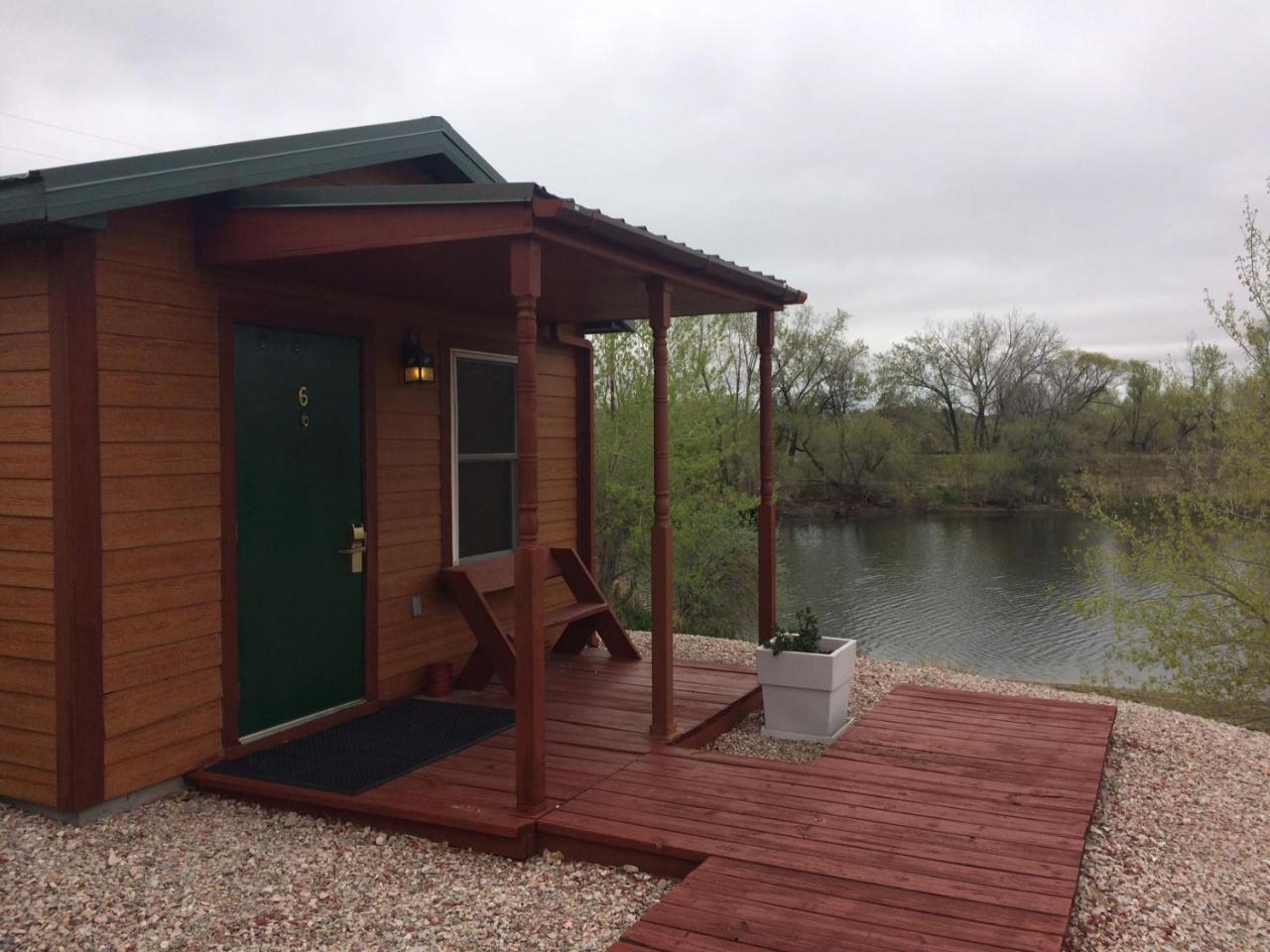 South Platte & Kennels Hotel 2*